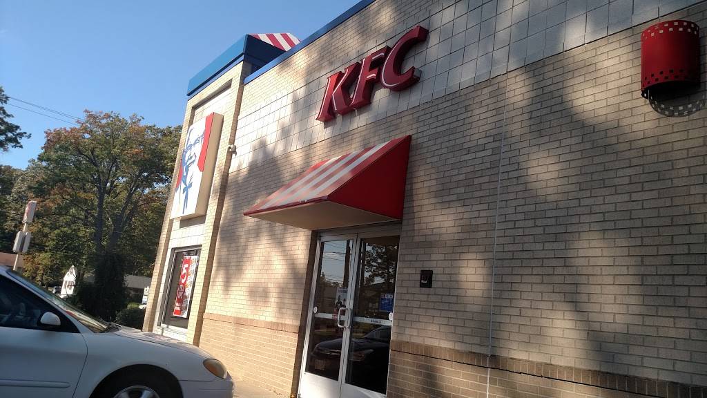 KFC | restaurant | 407 N Leavitt Rd, Amherst, OH 44001, USA | 4409851372 OR +1 440-985-1372