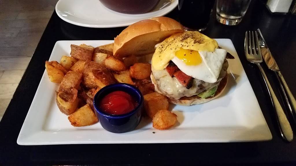 The General | restaurant | 646 Germantown Pike, Lafayette Hill, PA 19444, USA | 6102346189 OR +1 610-234-6189