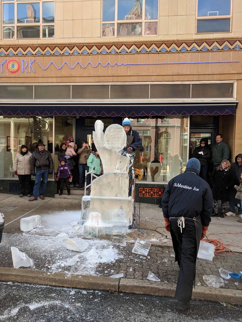 Gigis Crepes | restaurant | 34 W Philadelphia St, York, PA 17401, USA | 7175865349 OR +1 717-586-5349