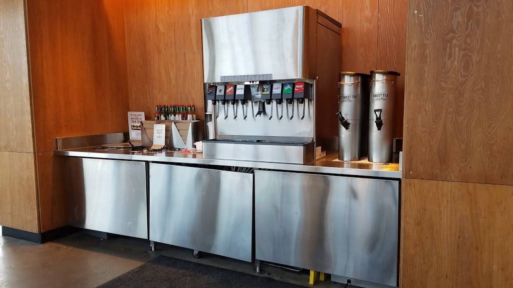 Chipotle Mexican Grill | restaurant | 1002 Broad Ripple Ave, Indianapolis, IN 46220, USA | 3172255193 OR +1 317-225-5193