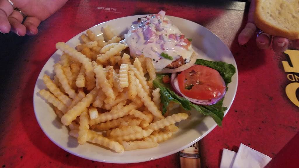 Bootz Saloon and Grill | restaurant | 8950 S 27th St, Oak Creek, WI 53154, USA | 4148569193 OR +1 414-856-9193