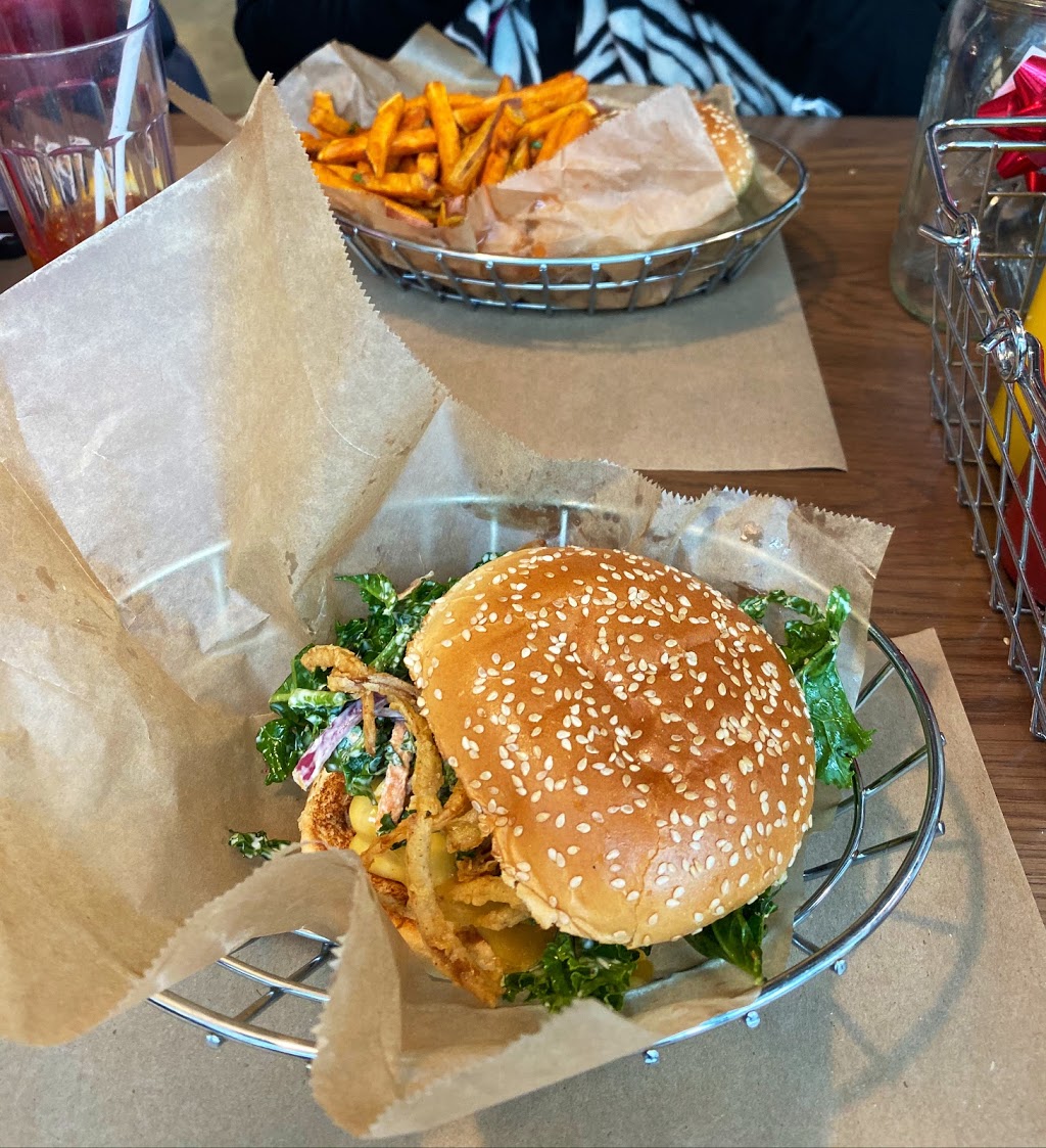 Farm Burger Midtown Atlanta | restaurant | 22 14th St NW Suite D, Atlanta, GA 30309, USA | 4043432888 OR +1 404-343-2888