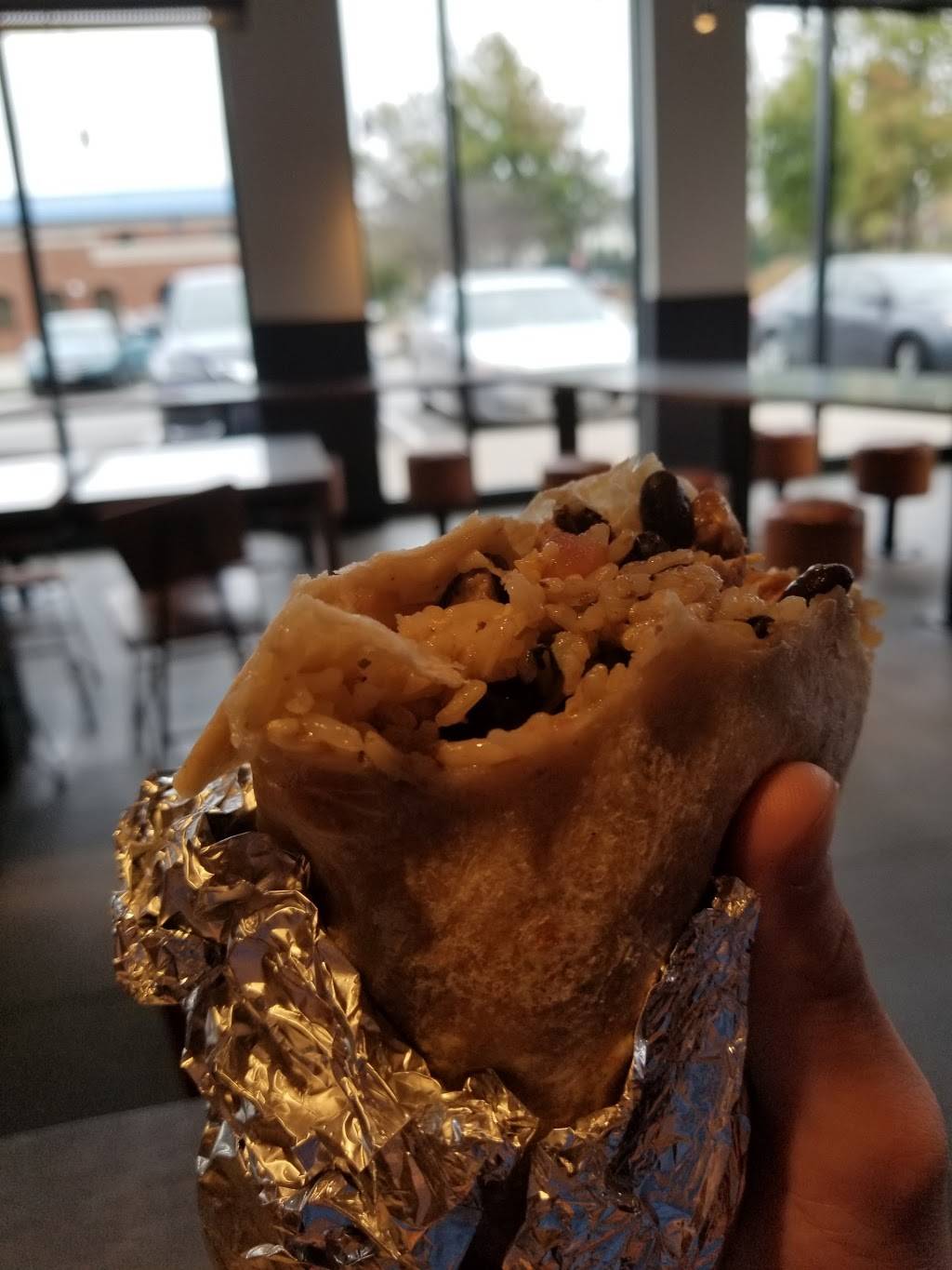 Chipotle Mexican Grill | restaurant | 4269 Merchant Plaza, Woodbridge, VA 22192, USA | 7035806738 OR +1 703-580-6738