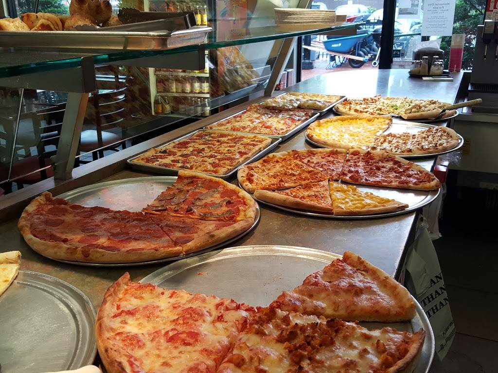 Short Stop Pizzeria Inc | restaurant | 8 Indian Head Rd, Kings Park, NY 11754, USA | 6312697172 OR +1 631-269-7172