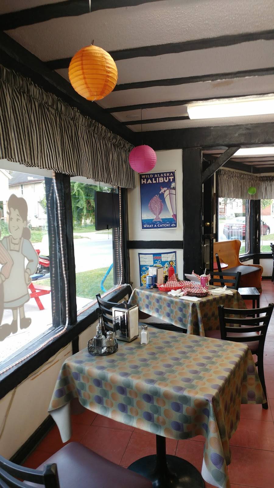 The Fryin Guys | restaurant | 155a Lake St, St. Catharines, ON L2R 2B9, Canada | 9056828787 OR +1 905-682-8787