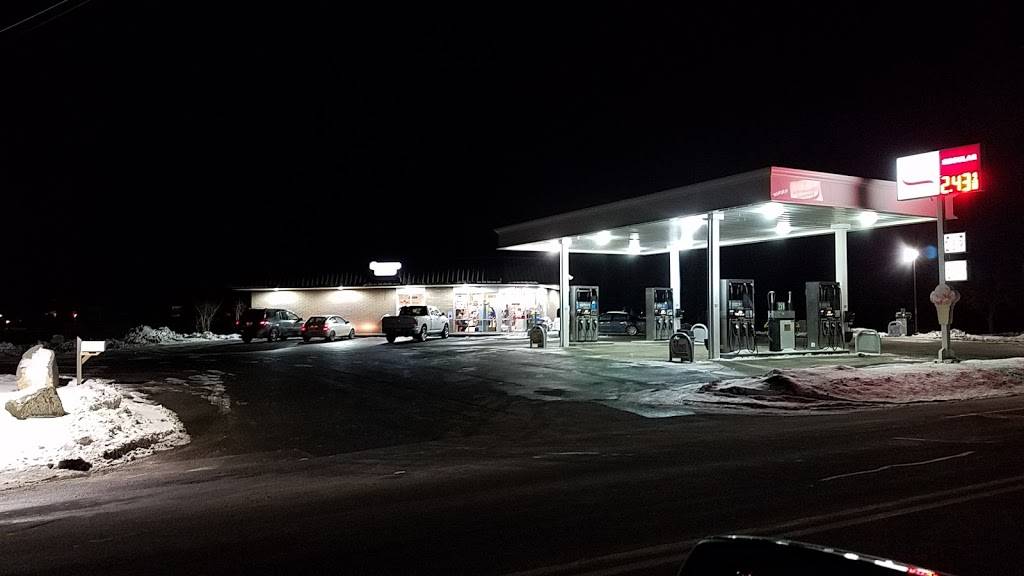 Stewarts Shops | cafe | 10546 US-11, Adams, NY 13605, USA | 3152323913 OR +1 315-232-3913