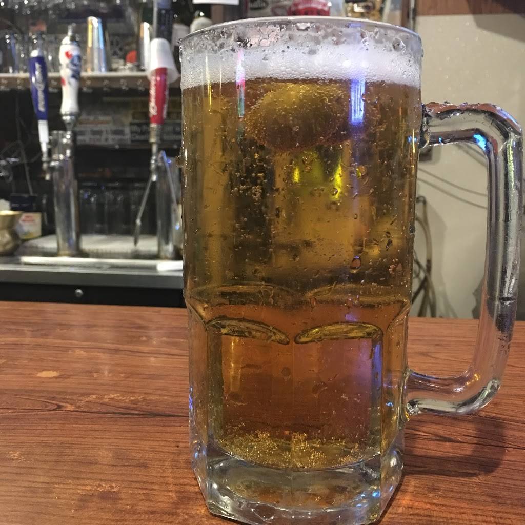 Ryans Saloon & Broiler | restaurant | 924 S Wells Ave, Reno, NV 89502, USA | 7753234142 OR +1 775-323-4142