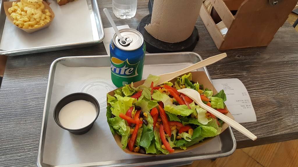 Maple Tree BBQ | restaurant | 820 W Main St, Riverhead, NY 11901, USA | 6317272819 OR +1 631-727-2819