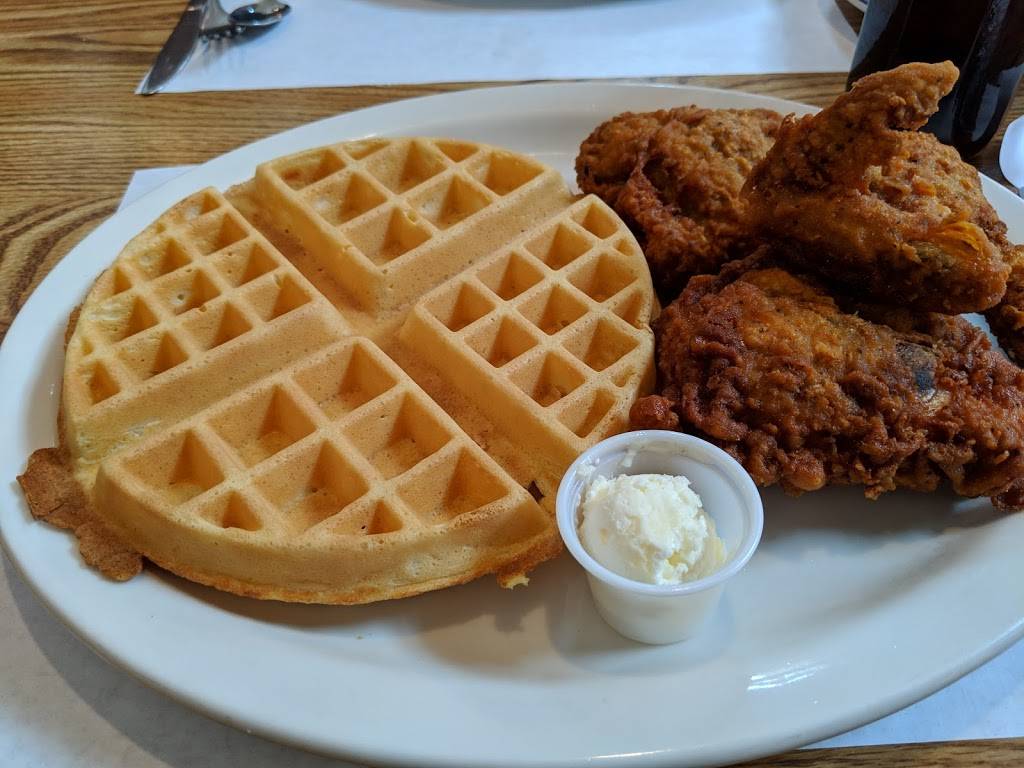 Domingos Cafe | restaurant | 5782 Hollister Ave, Goleta, CA 93117, USA | 8059670655 OR +1 805-967-0655