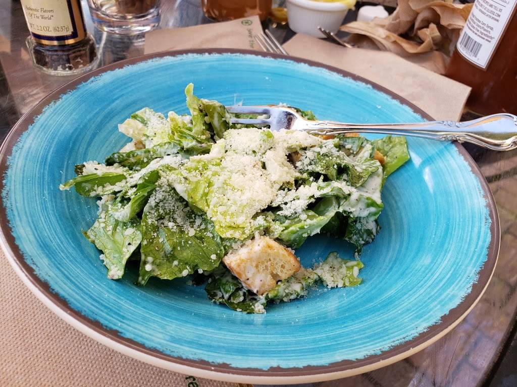 Ice House BBQ | restaurant | 6966 Main St, Mackinac Island, MI 49757, USA | 9068477223 OR +1 906-847-7223