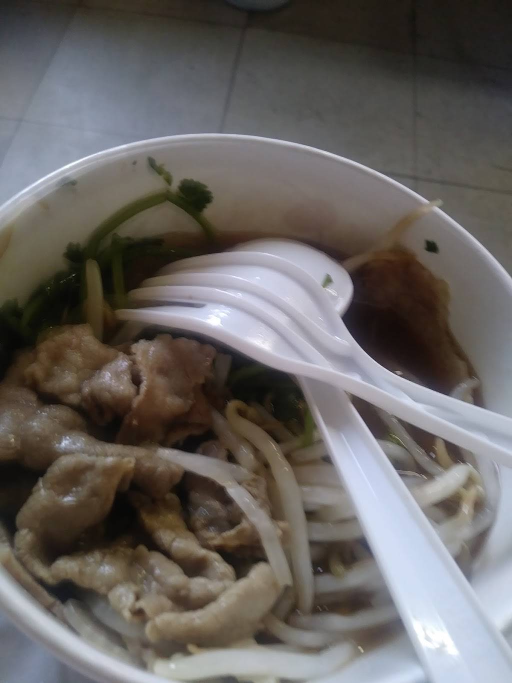 Bruces Kitchen | meal takeaway | 2, 3940, 900 W North Ave, Baltimore, MD 21217, USA | 4105238604 OR +1 410-523-8604