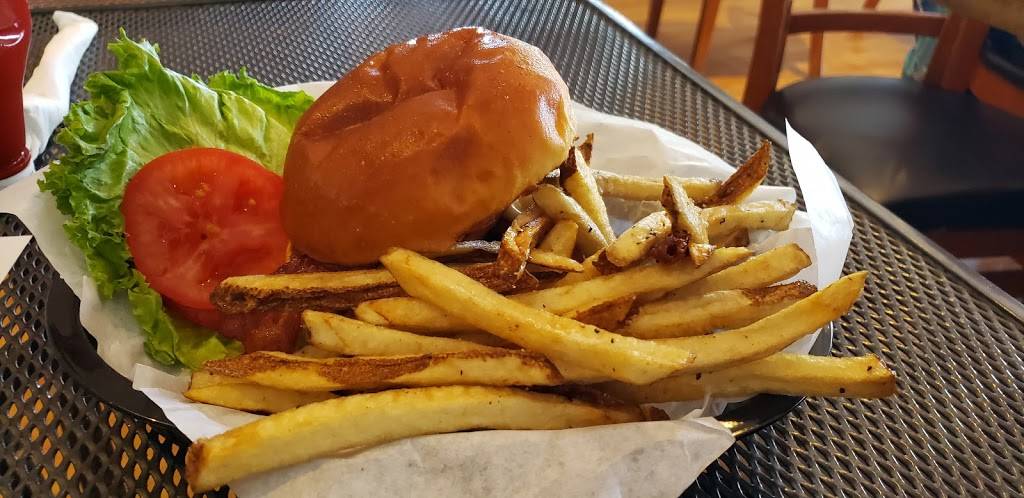 Monsoons Tap & Grill | restaurant | 6781 N Thornydale Rd #261, Tucson, AZ 85741, USA | 5202190301 OR +1 520-219-0301