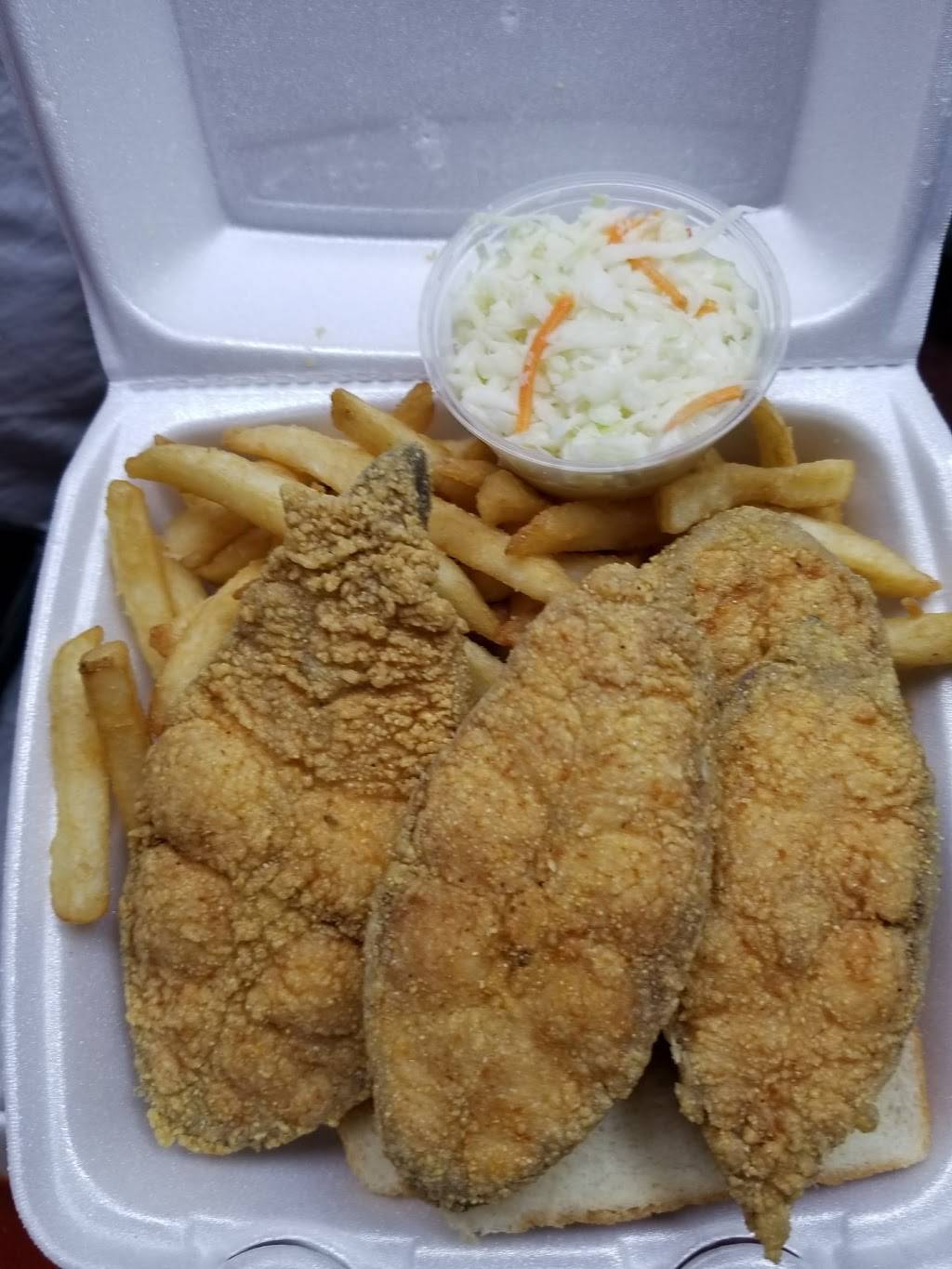 J & J Fish And Chicken | restaurant | 10943 S Western Ave, Chicago, IL 60643, USA | 7734452756 OR +1 773-445-2756