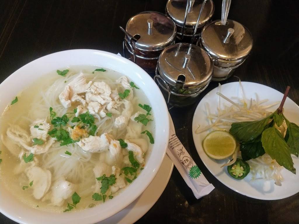 Blu’ Lotus Lao&Thai Restaurant | restaurant | 3641 Mitchell Rd F, Ceres, CA 95307, USA | 2099007598 OR +1 209-900-7598