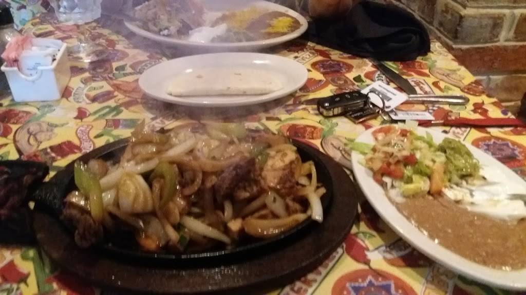 La Lomita Restaurant | restaurant | 1330 Pennsylvania Ave SE, Washington, DC 20003, USA | 2025463109 OR +1 202-546-3109