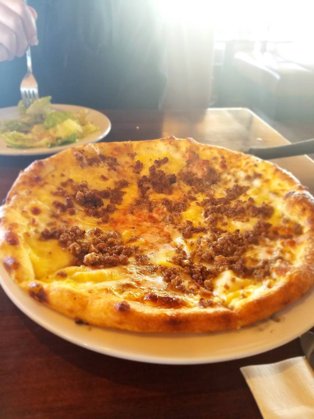 Sammys Woodfired Pizza | restaurant | 121 S Las Posas Rd, San Marcos, CA 92078, USA | 7605914222 OR +1 760-591-4222