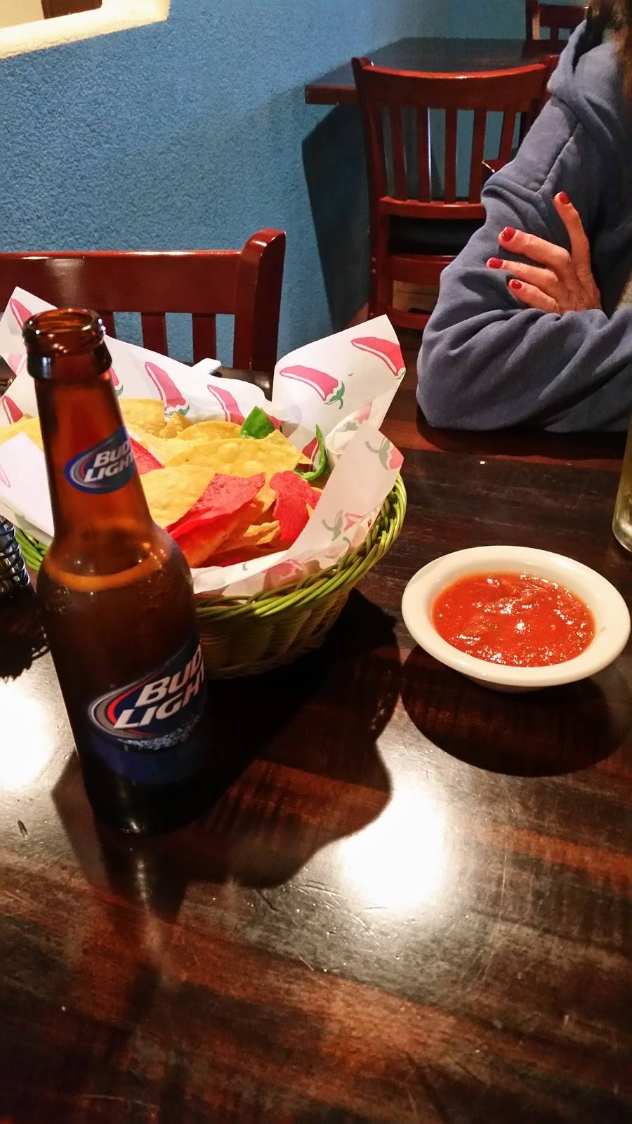 Casa Fuentes | restaurant | 2930 N Main St, Decatur, IL 62526, USA | 2173308004 OR +1 217-330-8004