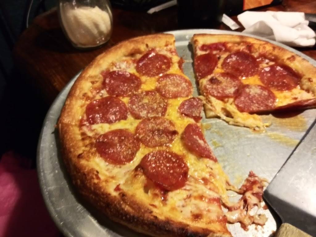 Villa Valenti | restaurant | 729 Pawling Ave, Troy, NY 12180, USA | 5183269500 OR +1 518-326-9500