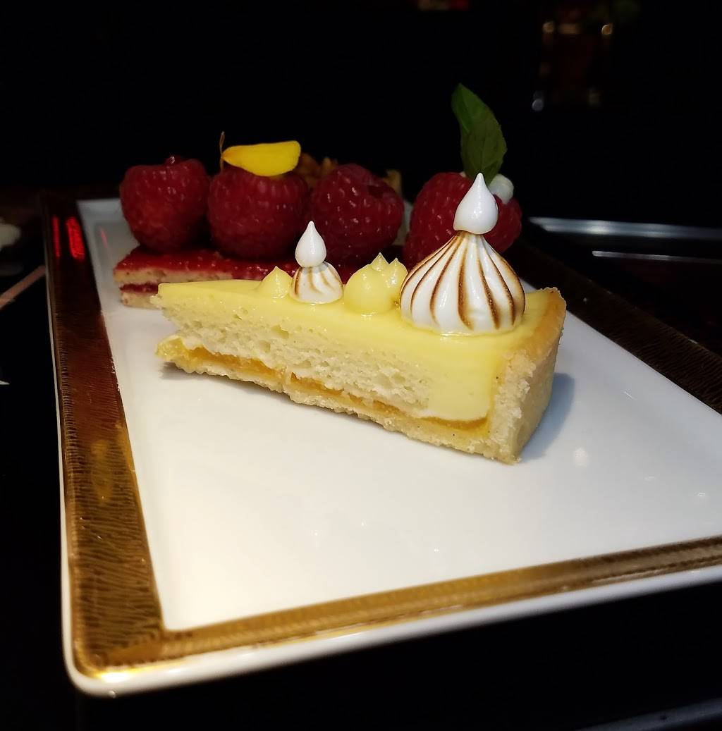 LATELIER de Joël Robuchon | restaurant | 85 10th Ave, New York, NY 10011, USA | 2124888885 OR +1 212-488-8885