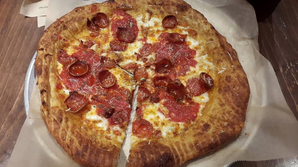 Oath Pizza - Davis Square | meal takeaway | 280 Elm St, Somerville, MA 02144, USA | 6179966395 OR +1 617-996-6395