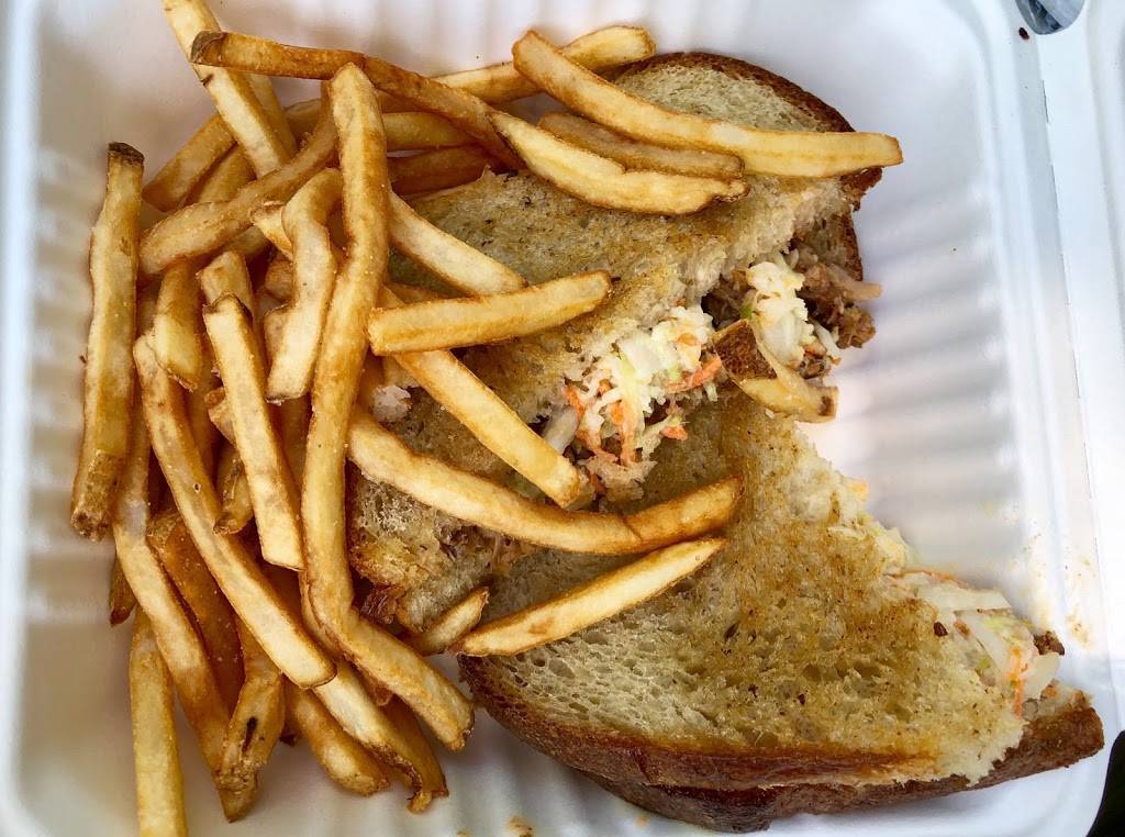 Parks Place Restaraunt | restaurant | 10 State St, Amesville, OH 45711, USA | 7404487275 OR +1 740-448-7275