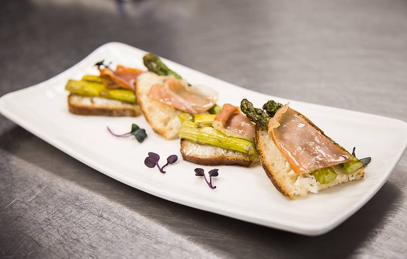 Cork & Company | restaurant | 244 Granby St a, Norfolk, VA 23510, USA | 7572512723 OR +1 757-251-2723