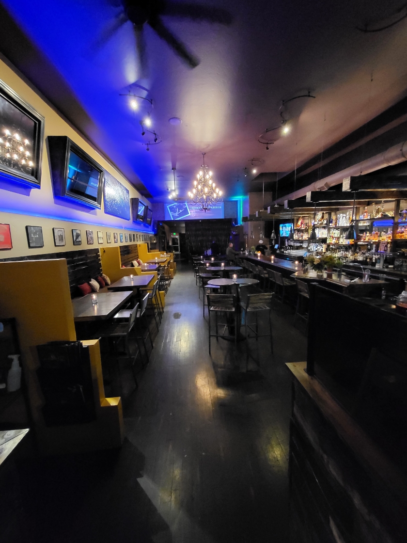 The Twist On Main | restaurant | 454 E Main St, Ventura, CA 93001, USA | 8056410053 OR +1 805-641-0053