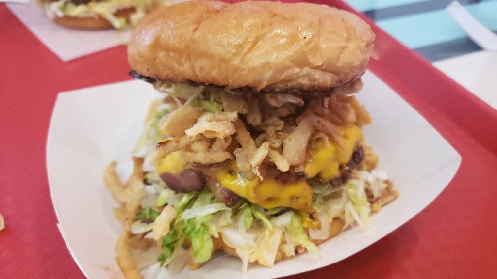 Beefys Burgers Tacoma | restaurant | 3018 6th Ave, Tacoma, WA 98406, USA | 2533011663 OR +1 253-301-1663