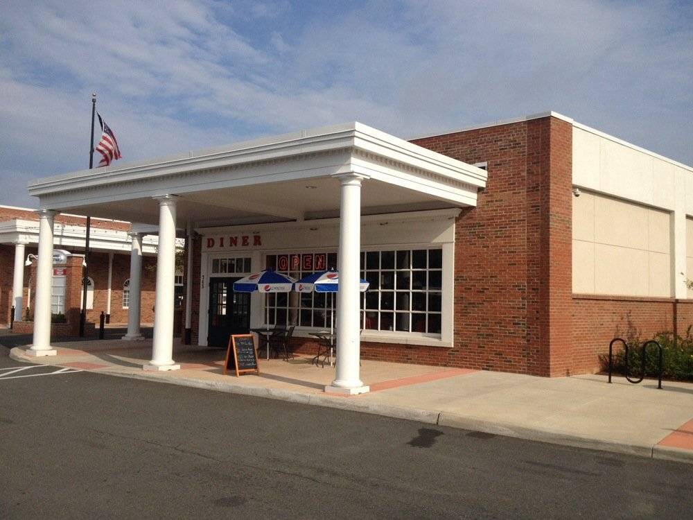 Coney Island Diner | meal takeaway | 745 E Main St, Purcellville, VA 20132, USA | 5403380000 OR +1 540-338-0000