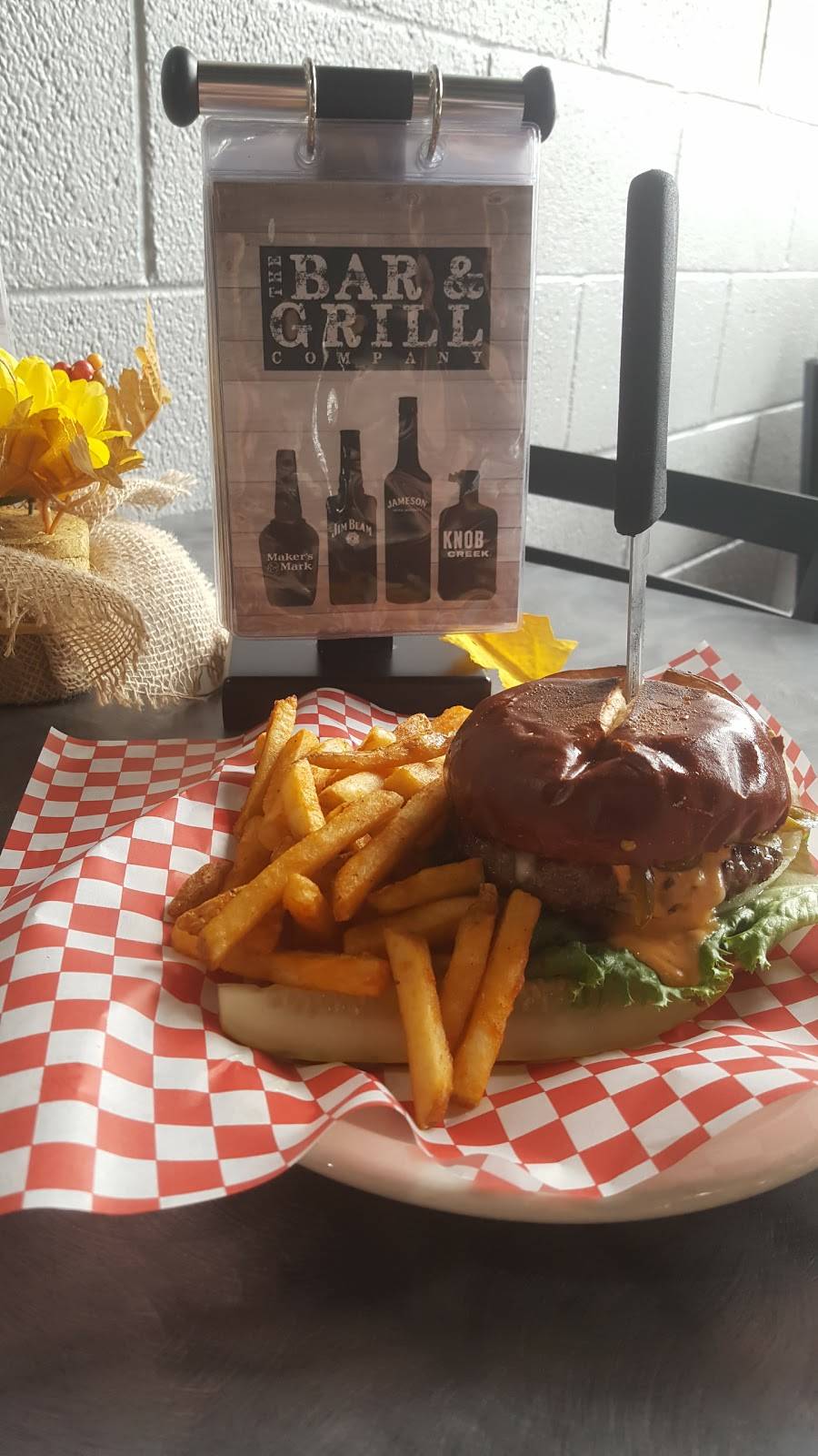 The Bar and Grill Company | restaurant | 34536 Yucaipa Blvd, Yucaipa, CA 92399, USA | 9097905644 OR +1 909-790-5644