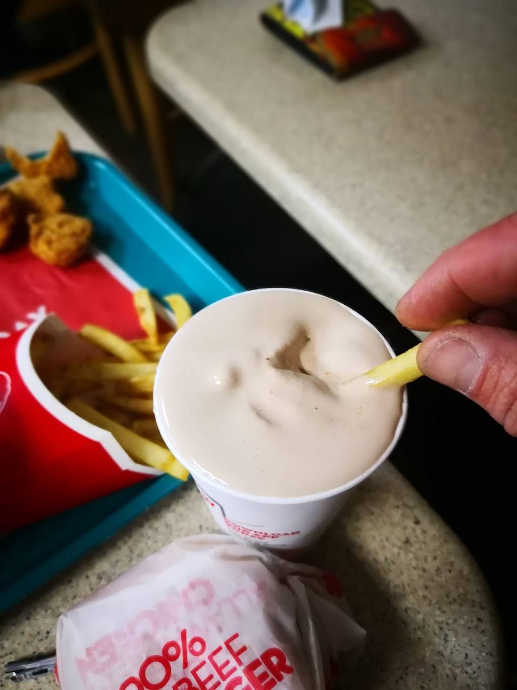 Wendys | restaurant | 16082 Goldenwest St, Huntington Beach, CA 92647, USA | 7148483993 OR +1 714-848-3993