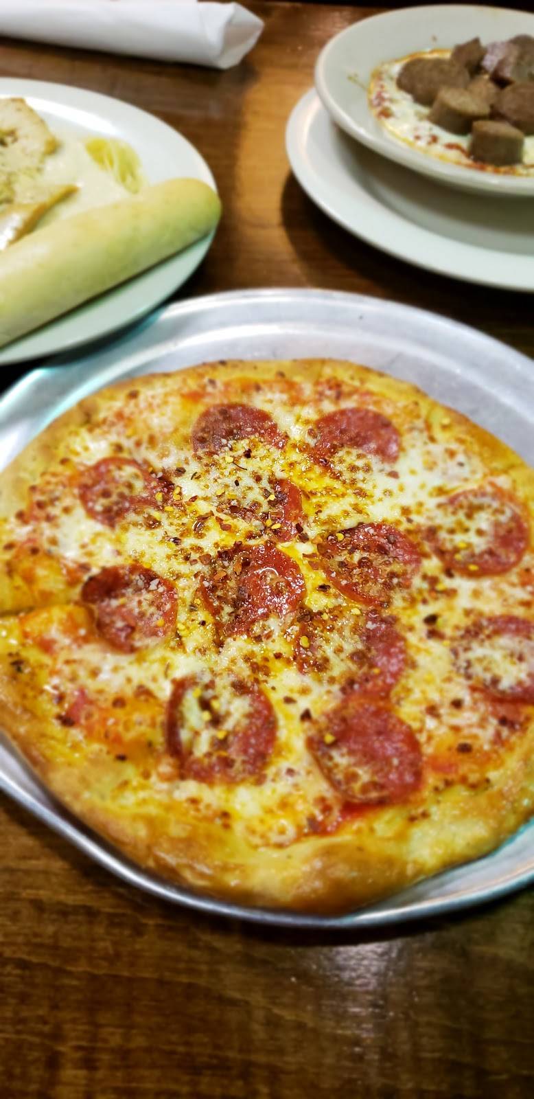 Tellinis | restaurant | 504 S Gloster St, Tupelo, MS 38801, USA | 6626209955 OR +1 662-620-9955