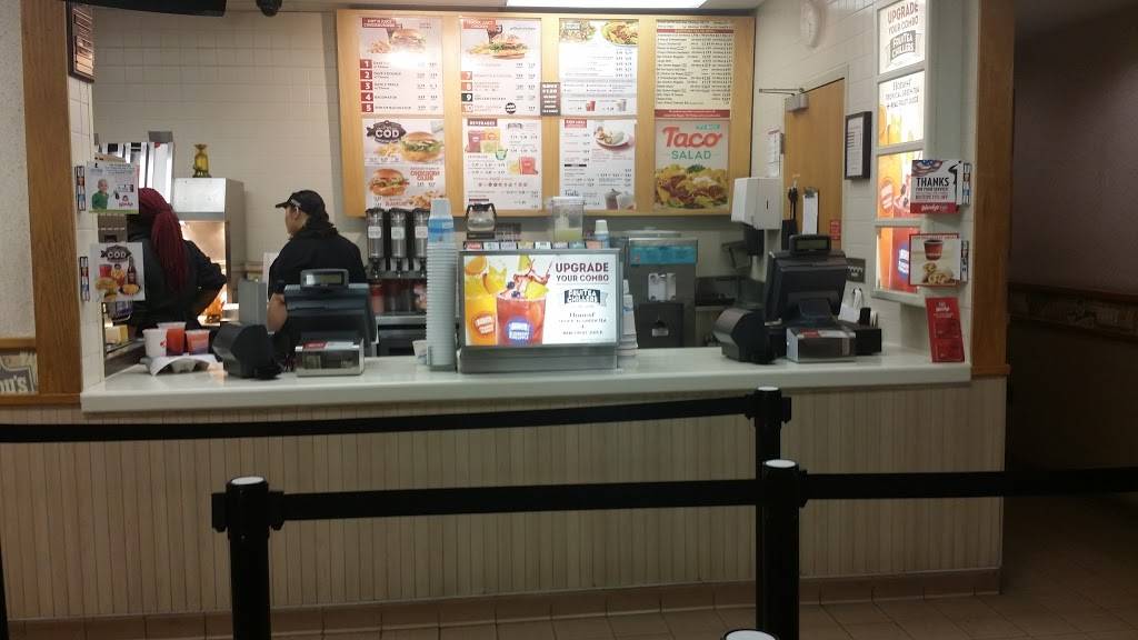 Wendys | restaurant | 1470 Old Bridge Rd, Woodbridge, VA 22192, USA | 7034901712 OR +1 703-490-1712