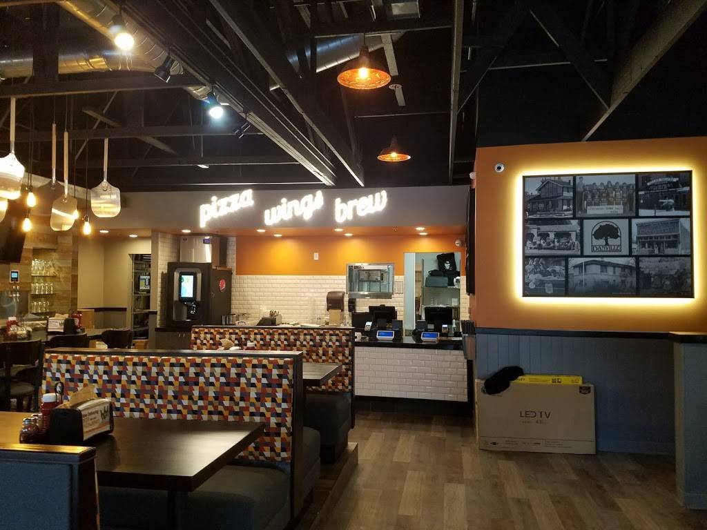 Round Table Pizza-Wings-Brew | meal delivery | 629 San Ramon Valley Blvd, Danville, CA 94526, USA | 9258204000 OR +1 925-820-4000