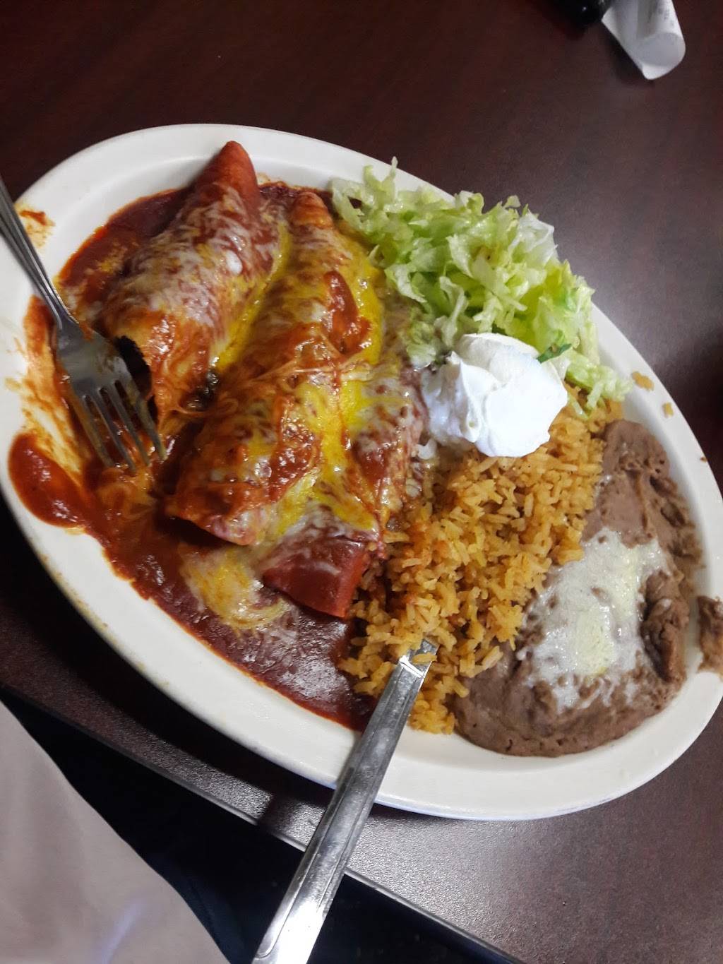 Taquitos Jalisco | restaurant | 437 S Gilbert Rd #2, Mesa, AZ 85204, USA | 4807330722 OR +1 480-733-0722