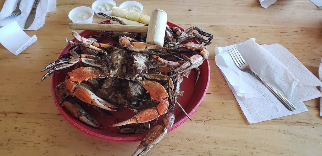 Bennos On the Beach | restaurant | 1200 Seawall Blvd, Galveston, TX 77550, USA | 4097624621 OR +1 409-762-4621