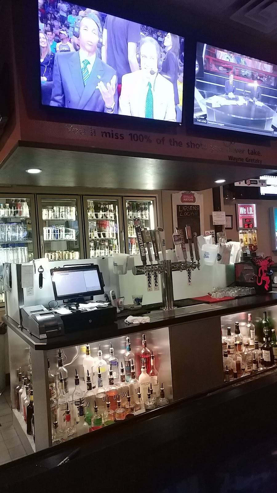 The Press Box Sports Bar & Grille | restaurant | 5601 S 56th St, Lincoln, NE 68516, USA | 4022613859 OR +1 402-261-3859