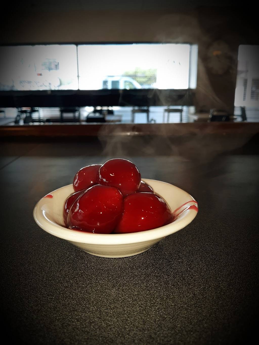 Corner Cafe At The Leland | restaurant | 900 S A St, Richmond, IN 47374, USA | 7655984032 OR +1 765-598-4032