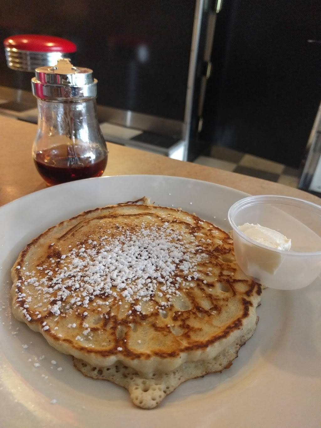 Breakfast at Shellys | restaurant | 740 E Warrington Ave, Pittsburgh, PA 15210, USA | 4122456785 OR +1 412-245-6785