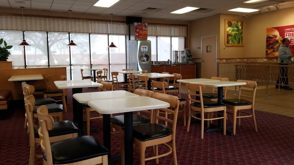 Wendys | restaurant | 6156 Macon Rd, Memphis, TN 38134, USA | 9013824692 OR +1 901-382-4692