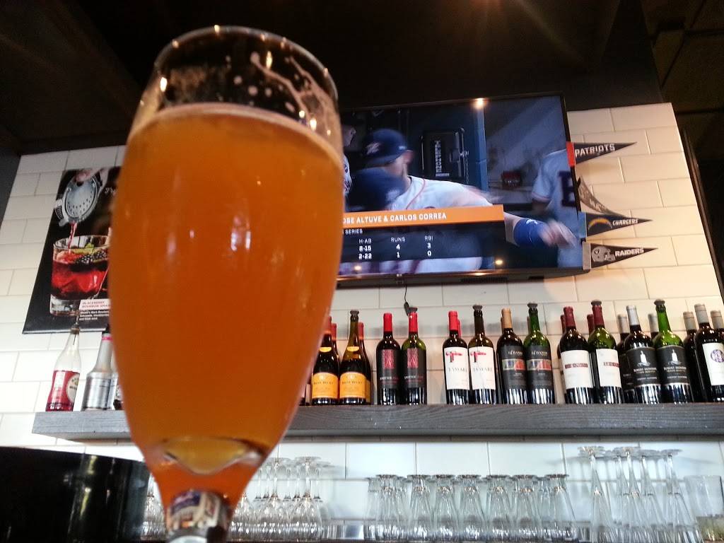 Rock Bottom Restaurant & Brewery | restaurant | 1 Pine Ave, Long Beach, CA 90802, USA | 5623082255 OR +1 562-308-2255