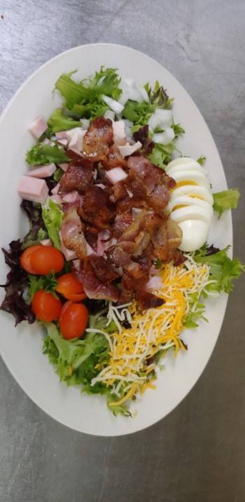 Gussys Bar and Grill | restaurant | 28648 IA-92, Ainsworth, IA 52201, USA | 3196572006 OR +1 319-657-2006