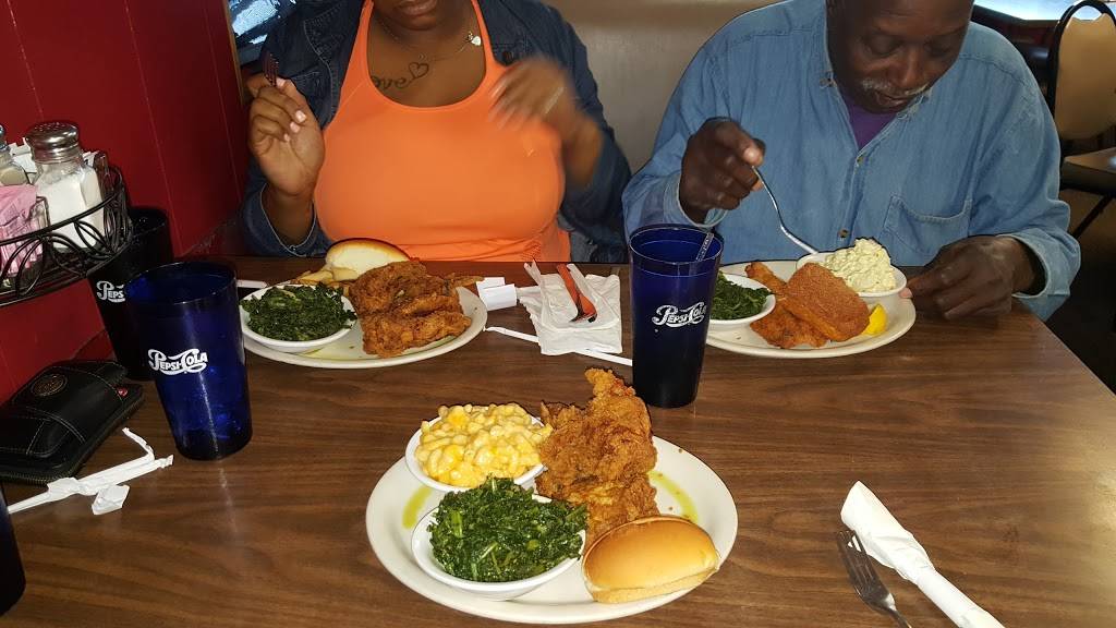 Daytons Restaurant | restaurant | 909 Snow Hill Rd, Salisbury, MD 21804, USA | 4105482272 OR +1 410-548-2272