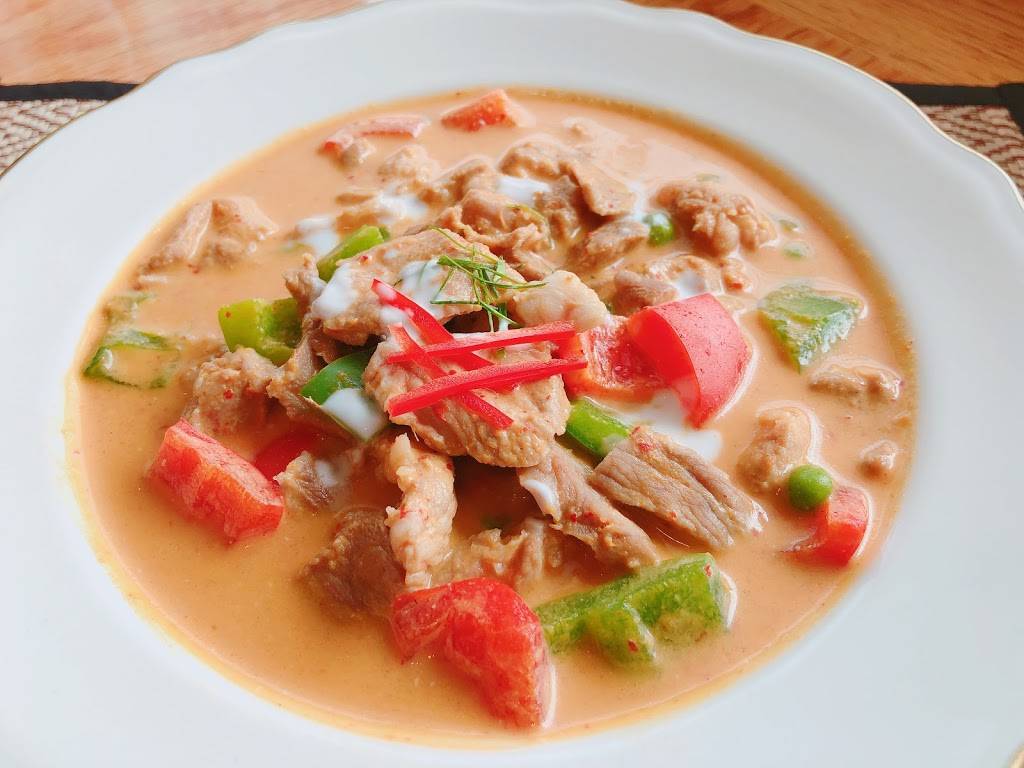 Bangkok Thai Kitchen | restaurant | 321B W Grove St, Middleborough, MA 02346, USA | 7744194968 OR +1 774-419-4968