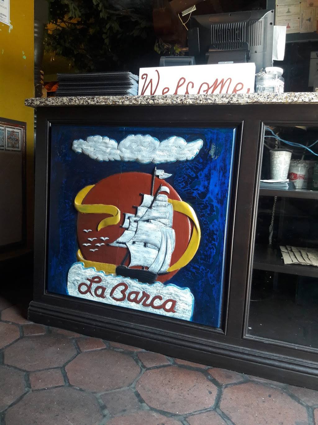 La Barca | restaurant | 2414 Vermont Ave, Los Angeles, CA 90007, USA | 3237356567 OR +1 323-735-6567