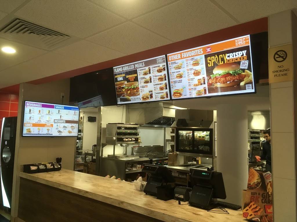 Burger King | restaurant | 46 Federal Rd, Brookfield, CT 06804, USA | 2035467313 OR +1 203-546-7313