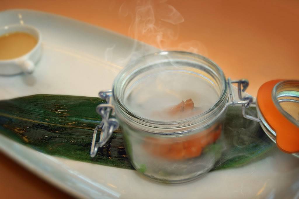 Be-Ju Sashimi & Sake Bar | restaurant | 400 Broadhollow Rd, Melville, NY 11747, USA | 6317550555 OR +1 631-755-0555