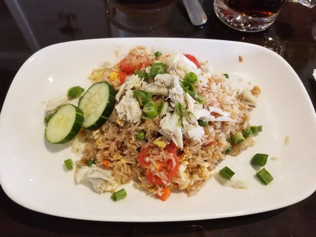 Silk Thai Restaurant | restaurant | 2210 Fontaine Ave, Charlottesville, VA 22903, USA | 4349778424 OR +1 434-977-8424