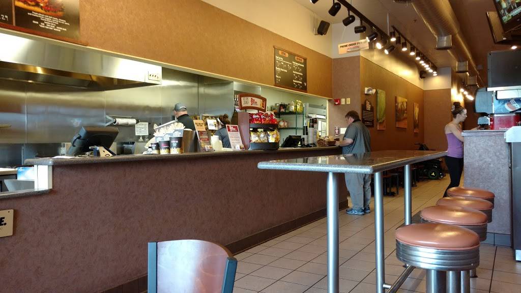 Penn Station East Coast Subs | meal takeaway | 2017 S Hurstbourne Pkwy, Louisville, KY 40220, USA | 5024918282 OR +1 502-491-8282