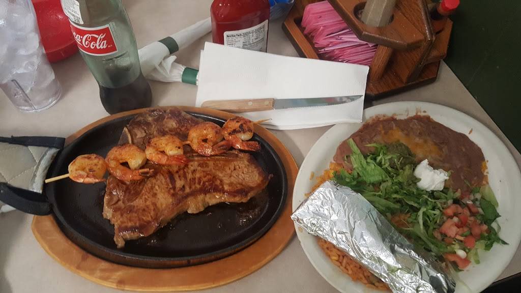 El Zorrito Mexican Restaurant | restaurant | 110 Redman Dr, Topeka, IN 46571, USA | 2605930173 OR +1 260-593-0173